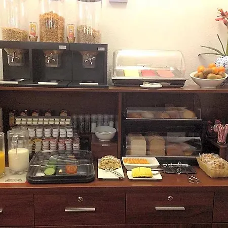 Otel Allure 3*