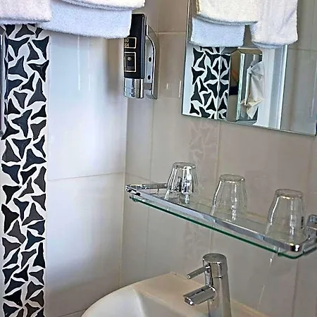 Allure Hotel 3*