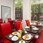 Allure Hotel 3*